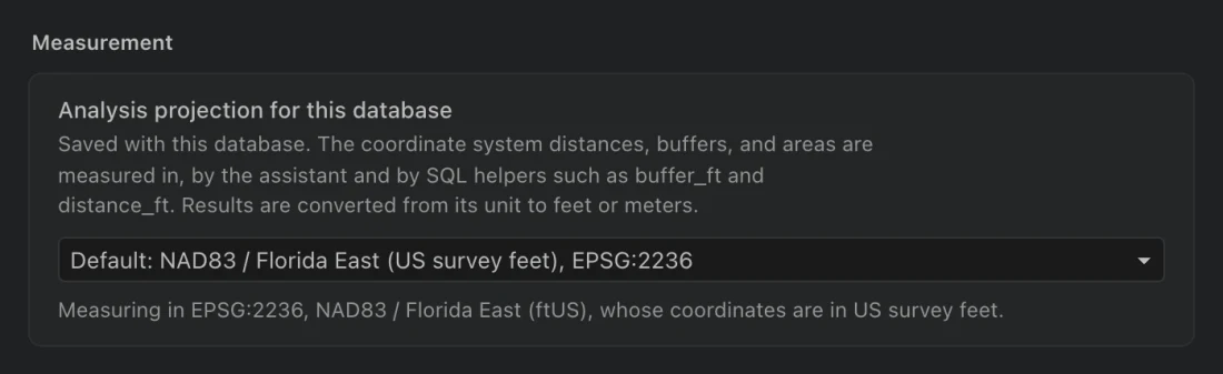 Map settings showing the analysis projection as a setting of the current database.